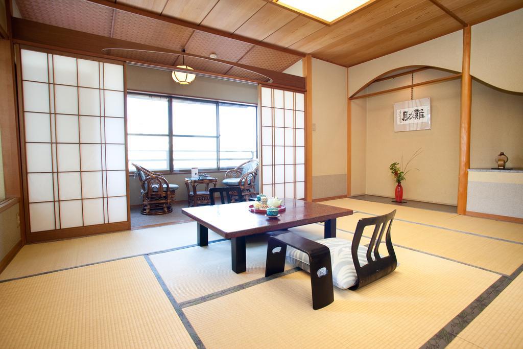 Ebisuya Hotell Izu  Rum bild